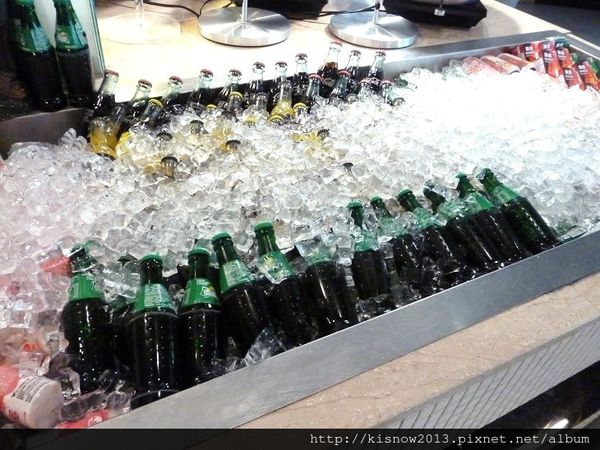 千葉55-罐裝飲料區.JPG 千葉55-罐裝飲料區.JPG