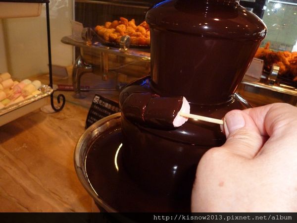 千葉49-巧克力噴泉.JPG 千葉49-巧克力噴泉.JPG