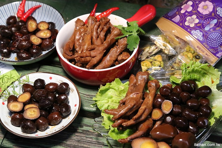 團購宅配美食 |鐵三娘私房料理~香Q鐵蛋、滷鳳爪、雪花Q餅!全省宅配台南可面交!!新年團購零食|年貨伴手禮 - 台南好Food遊