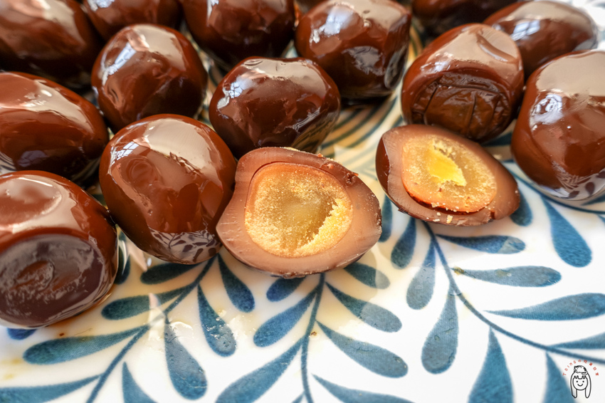 台南宅配團購美食 傳承阿嬤的秘方「鐵三娘私房料理」鐵蛋、鳳爪跟雪花餅,台南可面交,讓人忍不住嗑光,想一吃再吃。 - 丁Dingの吃貨日常