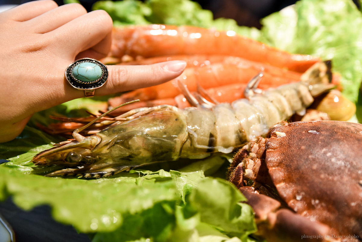 桃園海鮮火鍋 | 方圓涮涮屋．雙人無敵蝦爆鍋套餐 超誇張海鮮盤！！ | 黛西優齁齁 DaisyYohoho 世界自助旅行/旅行狂/背包客/美食生活