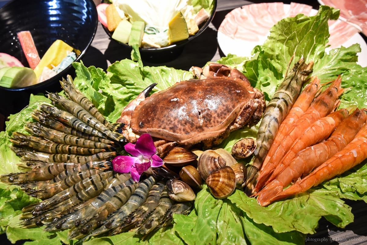 桃園海鮮火鍋 | 方圓涮涮屋．雙人無敵蝦爆鍋套餐 超誇張海鮮盤！！ | 黛西優齁齁 DaisyYohoho 世界自助旅行/旅行狂/背包客/美食生活