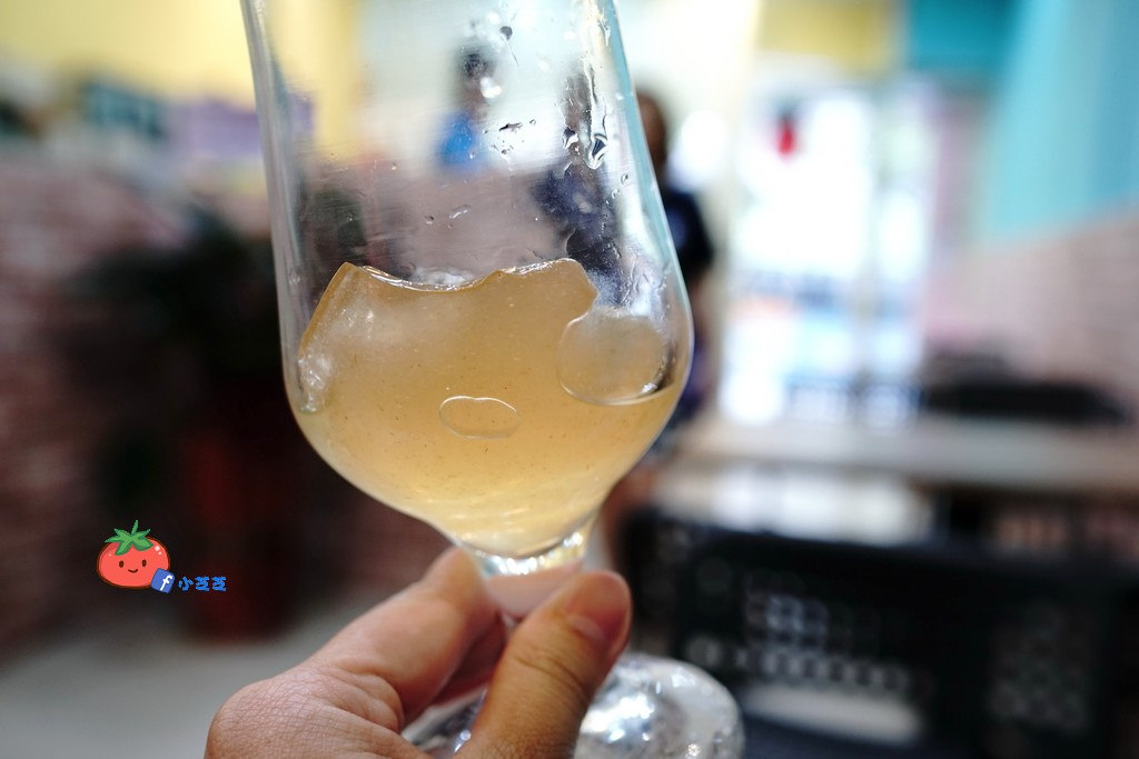 新莊體育館飲料 淼淼 水水