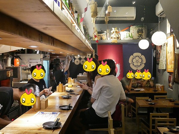 蔦燒日式居酒屋:蔦燒日式居酒屋-新北北投居酒屋 日本戰國風超復古 店內雖小五臟俱全 燒肉串燒或是酒品茶水通通有 下班後就來小酌一杯吧