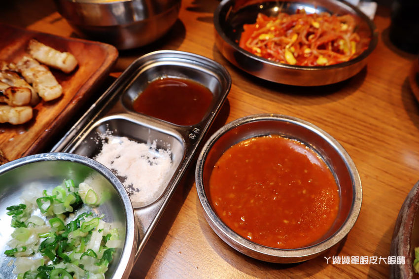 新竹韓式燒肉推薦娘子韓食!專人代烤又有氣氛,當日壽星免費贈送超浮誇燒肉蛋糕