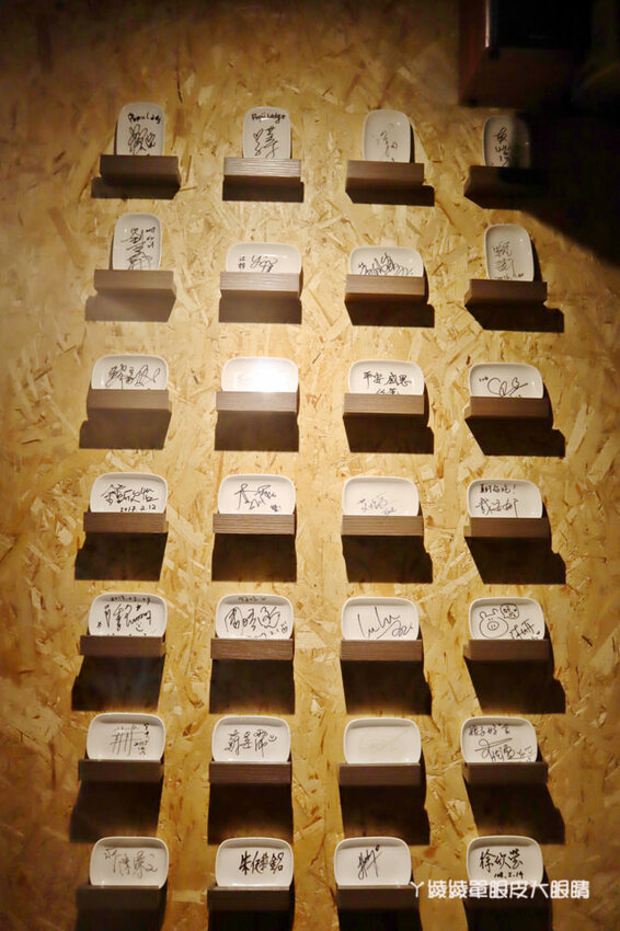 超讚豬五花通通吃爆！韓國烤肉怎麼點才划算？當日壽星來娘子韓食消費，免費送超浮誇燒肉蛋糕