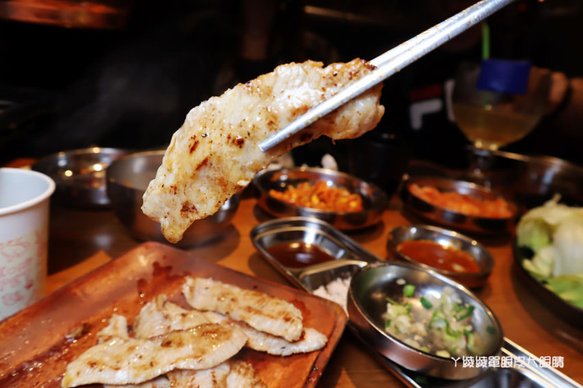 新竹韓式燒肉推薦娘子韓食!專人代烤又有氣氛,當日壽星免費贈送超浮誇燒肉蛋糕