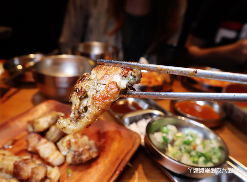 新竹韓式燒肉推薦娘子韓食！專人代烤又有氣氛，當日壽星免費贈送超浮誇燒肉蛋糕