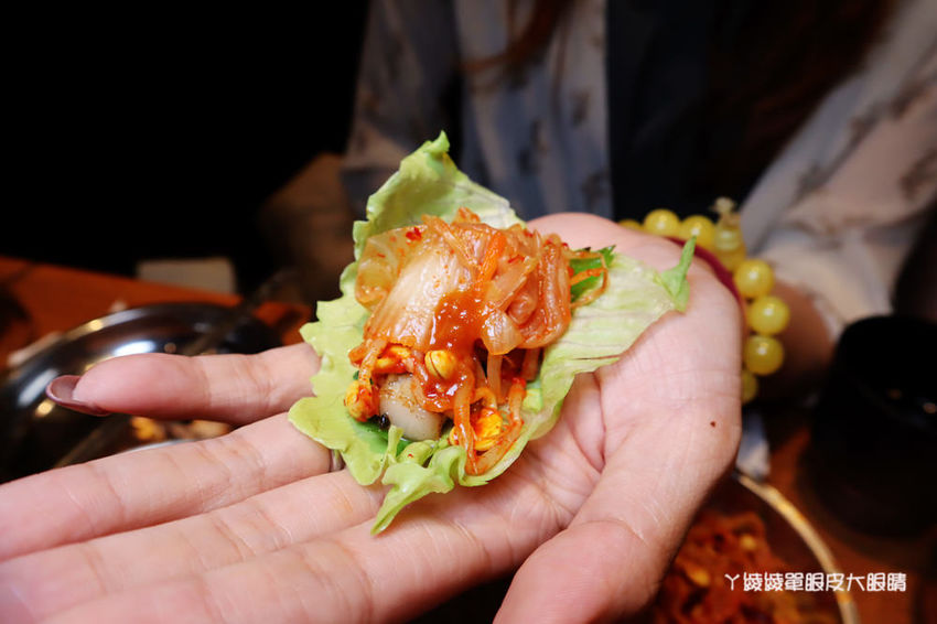 新竹韓式燒肉推薦娘子韓食!專人代烤又有氣氛,當日壽星免費贈送超浮誇燒肉蛋糕