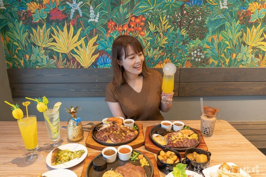 新竹吃到飽餐廳推出史上超狂優惠！平日指定排餐299元享免費自助吧吃到飽，加碼四人同行優惠平均不到250元