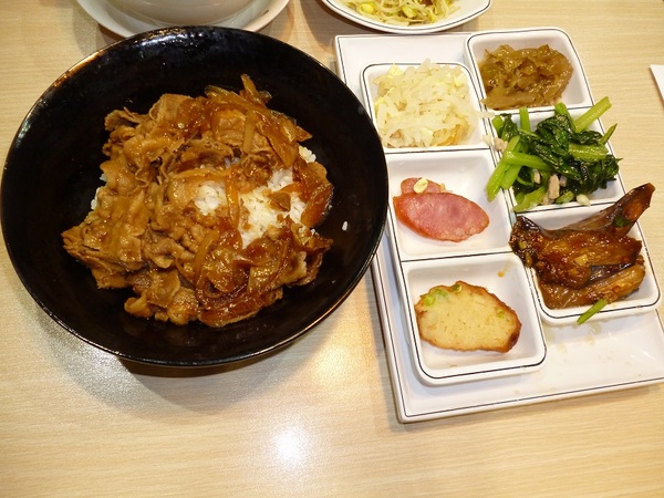 鬍鬚張(台北石牌店)：希望不要再漲價--鬍鬚張滷肉飯(台北石牌店)体驗心得