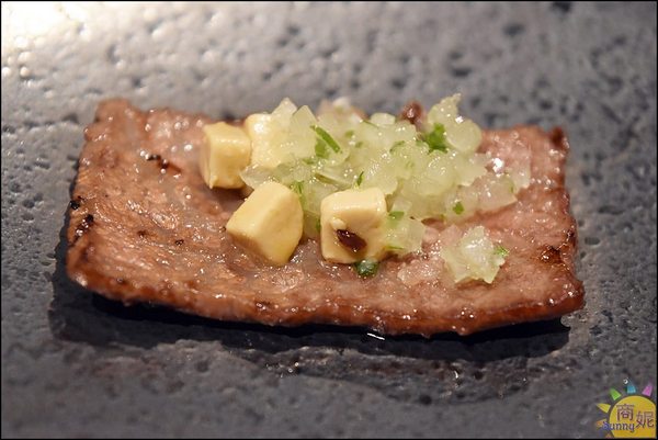 明炙道:台中低調頂級燒肉。明炙道炭火燒肉。專人代烤零失敗美味