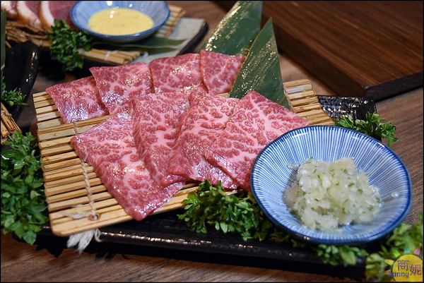 明炙道:台中低調頂級燒肉。明炙道炭火燒肉。專人代烤零失敗美味