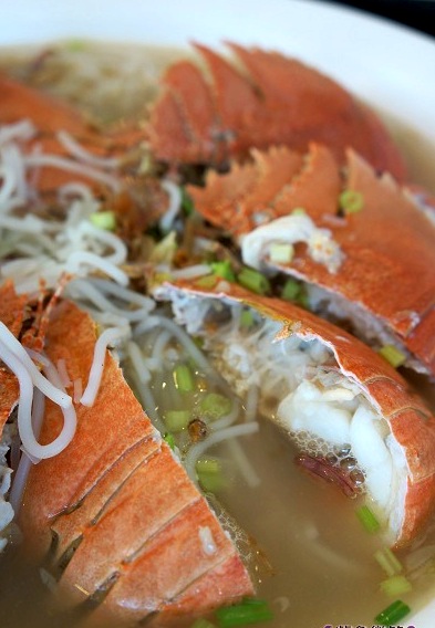 7413463954_304243356d_z 7413463954_304243356d_z