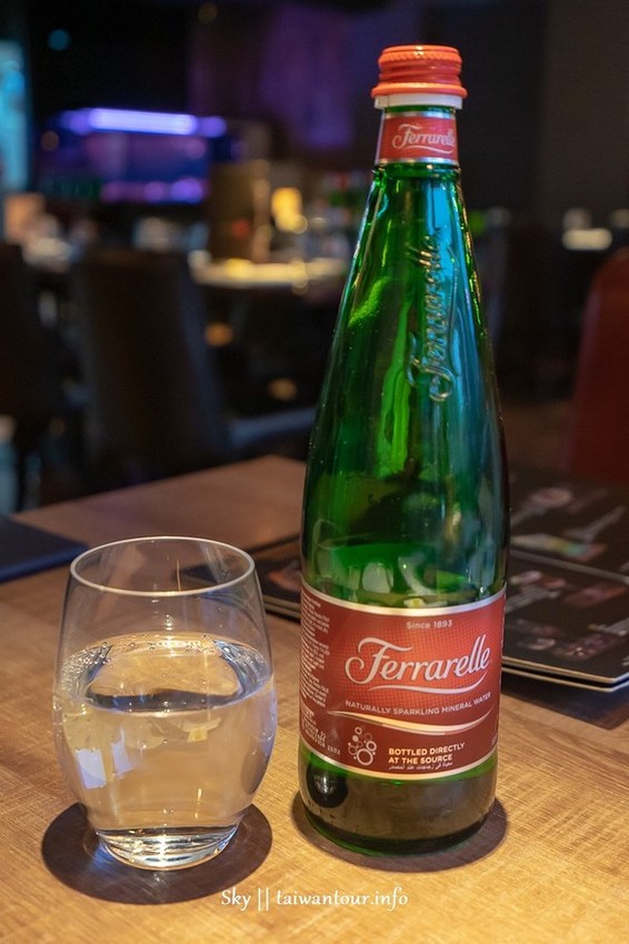 À Point Steak & Bar艾朋牛排餐酒館：信義區美食【艾朋牛排餐酒館】菜單價位情侶約會