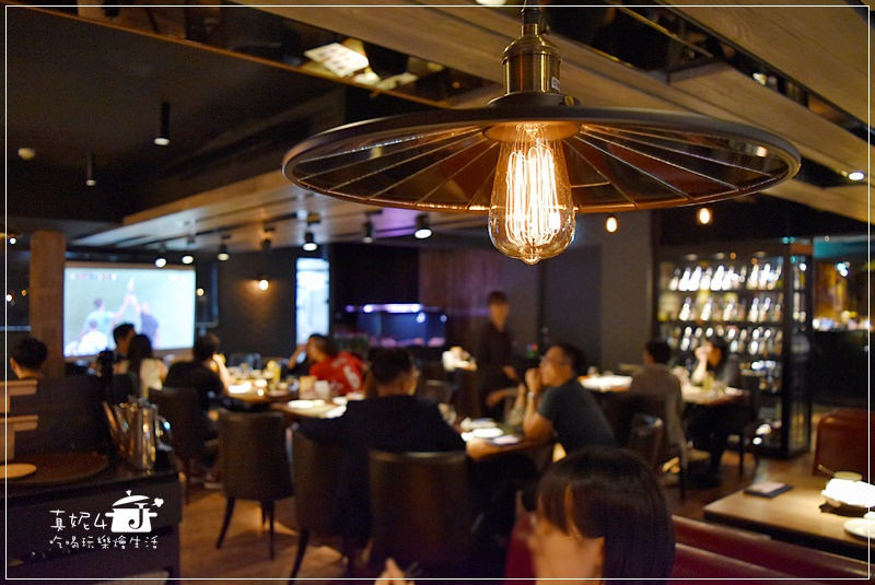 A Point Steak&Bar 艾朋牛排餐酒館