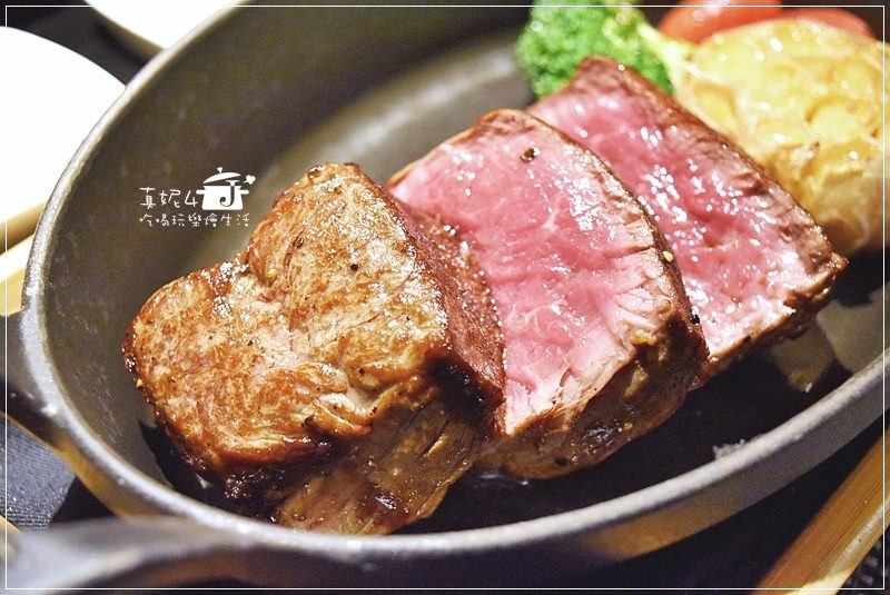 A Point Steak&Bar 艾朋牛排餐酒館