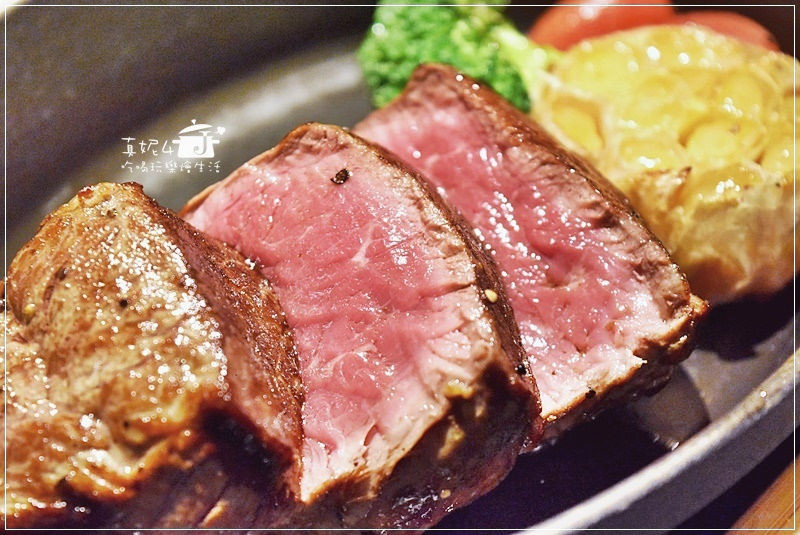 A Point Steak&Bar 艾朋牛排餐酒館