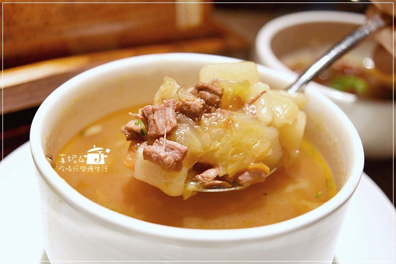 A Point Steak&Bar 艾朋牛排餐酒館