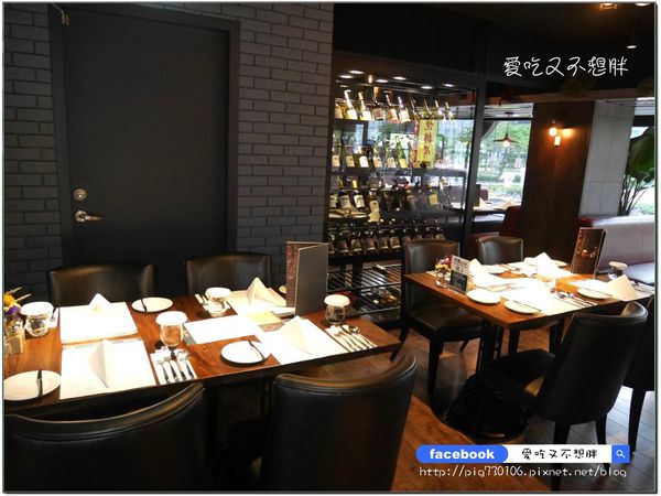 À Point Steak & Bar 艾朋牛排餐酒館:【台北市/美食】肉質好,價位便宜!墨賞旗下新品牌/市政府捷運4號出口。À Point Steak & Bar 艾朋牛排餐酒館