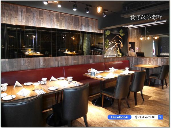 À Point Steak & Bar 艾朋牛排餐酒館:【台北市/美食】肉質好,價位便宜!墨賞旗下新品牌/市政府捷運4號出口。À Point Steak & Bar 艾朋牛排餐酒館