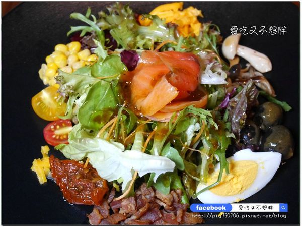 À Point Steak & Bar 艾朋牛排餐酒館:【台北市/美食】肉質好,價位便宜!墨賞旗下新品牌/市政府捷運4號出口。À Point Steak & Bar 艾朋牛排餐酒館