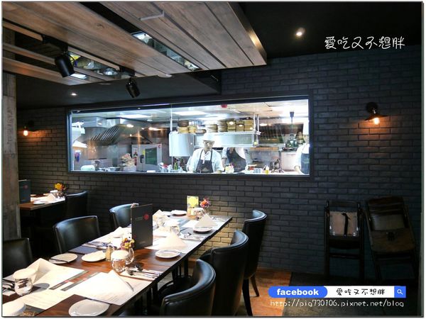 À Point Steak & Bar 艾朋牛排餐酒館:【台北市/美食】肉質好,價位便宜!墨賞旗下新品牌/市政府捷運4號出口。À Point Steak & Bar 艾朋牛排餐酒館