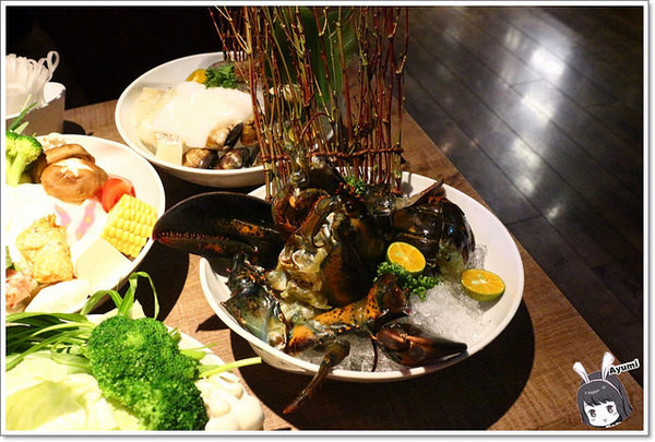 À Point Steak & Bar 艾朋牛排餐酒館:『愛評體驗券』►台北信義區◄À Point Steak & Bar艾朋牛排餐酒館/海鮮總匯涮涮鍋/波士頓龍蝦/昆布蔬菜高湯