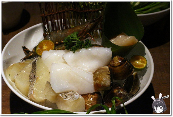 À Point Steak & Bar 艾朋牛排餐酒館:『愛評體驗券』►台北信義區◄À Point Steak & Bar艾朋牛排餐酒館/海鮮總匯涮涮鍋/波士頓龍蝦/昆布蔬菜高湯