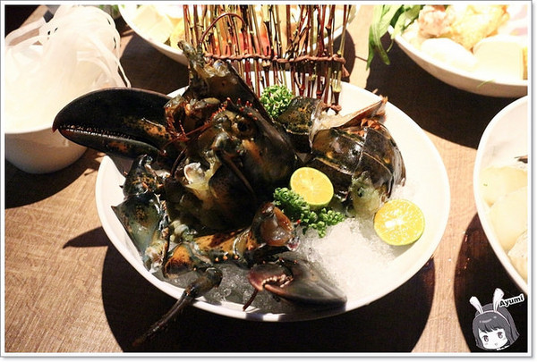 À Point Steak & Bar 艾朋牛排餐酒館:『愛評體驗券』►台北信義區◄À Point Steak & Bar艾朋牛排餐酒館/海鮮總匯涮涮鍋/波士頓龍蝦/昆布蔬菜高湯