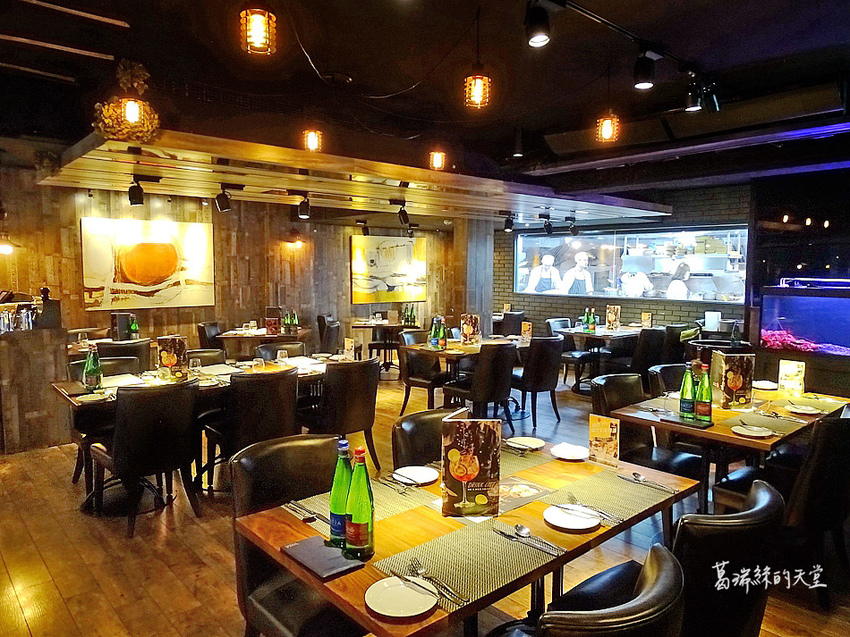 艾朋牛排餐酒館-微風南山附近美食 (29).jpg