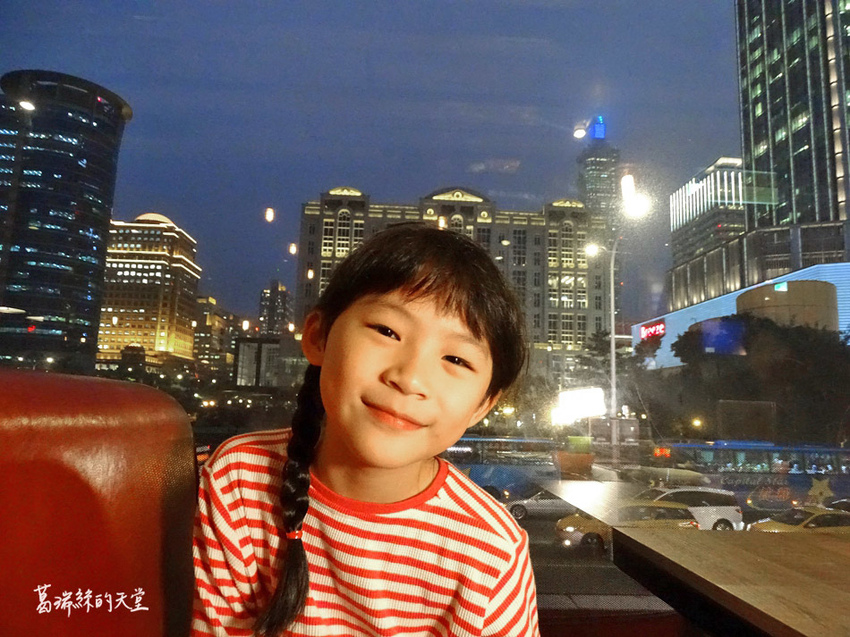 艾朋牛排餐酒館-微風南山附近美食 (42).jpg