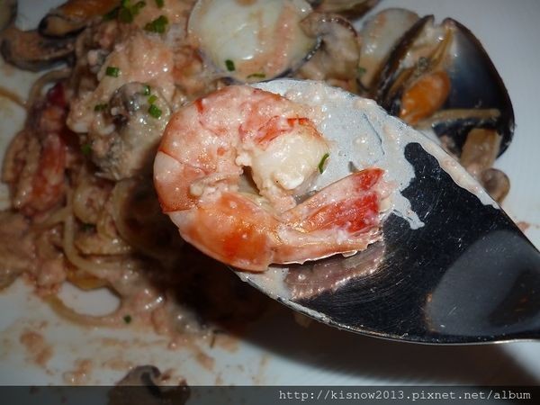 À Point Steak & Bar 艾朋牛排餐酒館：除了美味精緻的餐點,還可以欣賞101的夜景-『愛評體驗券』、『À Point Steak & Bar 艾朋牛排餐酒館』体驗心得