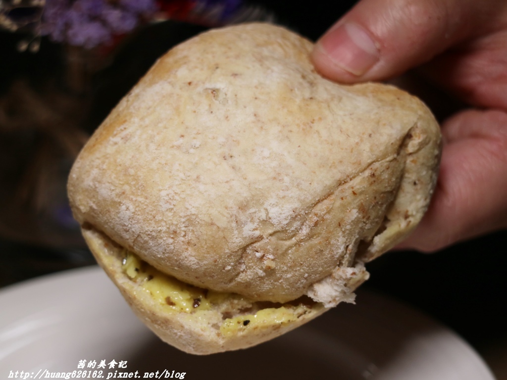 IMG_3372.JPG IMG_3372.JPG