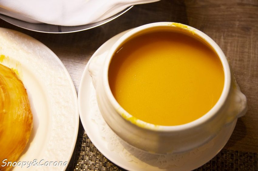 【吃喝．台北】信義區約會餐廳／À Point Steak & Bar 艾朋牛排餐酒館～信義區絕佳景觀，大推鮮嫩多汁果木燻烤牛排