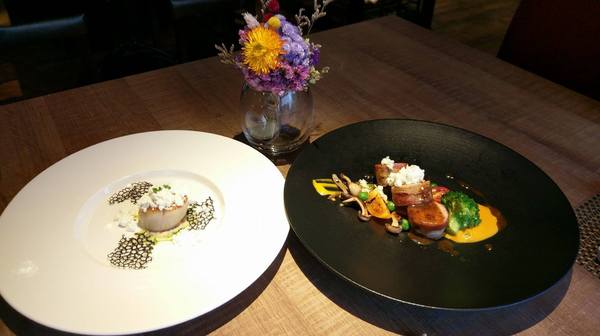 À Point Steak & Bar 艾朋牛排餐酒館：À Point Steak & Bar 艾朋牛排餐酒館-墨賞旗下新品牌 信義區高級餐酒館  服務、環境、餐點都超有水準