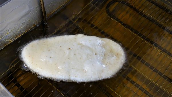 【台南市-安平區】新安平美食散步小吃『畢夫餅』~全台首創,源自加拿大的國民小吃!邊走邊吃享樂趣٩(๑^ 3 ^๑)۶