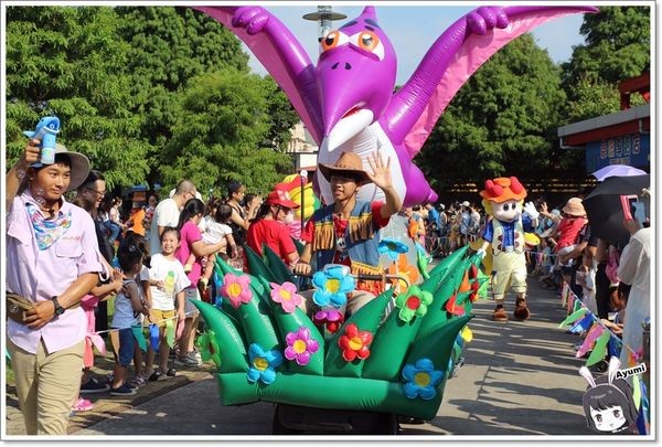 小人國主題樂園(Window on China Theme Park)：[遊記]►桃園龍潭區◄35週年小人國主題樂園/恐龍親水廣場/美洲探險樂園/歐洲室內樂園/迷你世界/轟浪水樂園