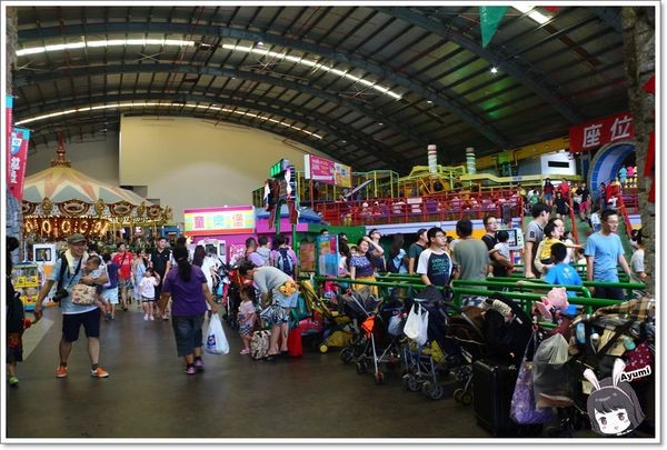 小人國主題樂園(Window on China Theme Park)：[遊記]►桃園龍潭區◄35週年小人國主題樂園/恐龍親水廣場/美洲探險樂園/歐洲室內樂園/迷你世界/轟浪水樂園