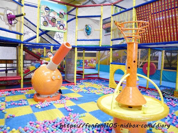 桃園親子景點【小人國主題樂園】遊樂園水樂園動感樂園 一票玩到底 (23).JPG