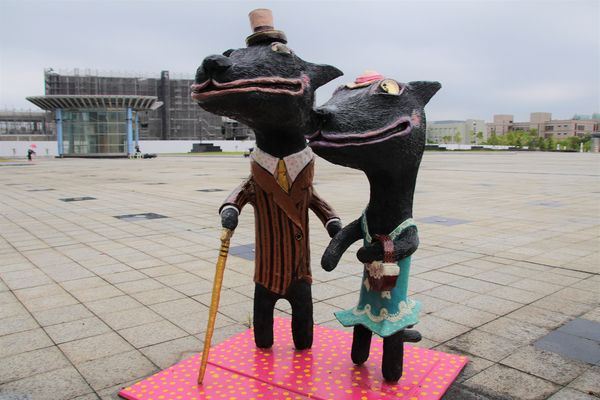 可愛逗趣南科管理局台灣犬:【台南景點】可愛逗趣南科管理局台灣犬~小黑都很有魅力,有點心機的表情可愛又逗趣,那耍寶耍酷的模樣,很讓人生疼,淘氣卻又帥勁十足,讓人又愛又恨的