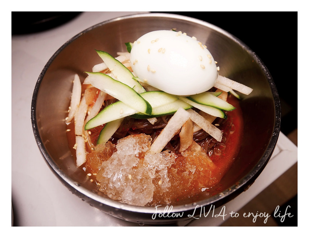 Maple Tree House (36)