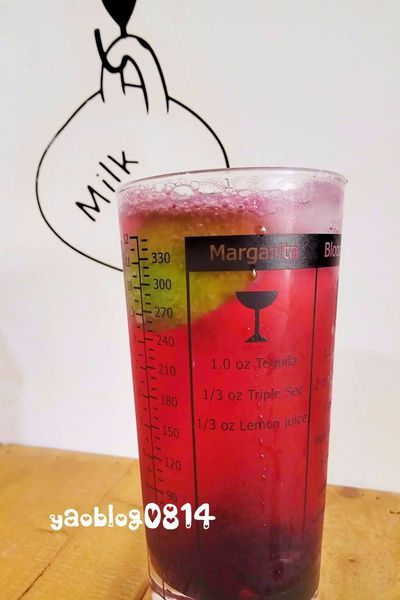 福咪_莓果氣泡飲.jpg