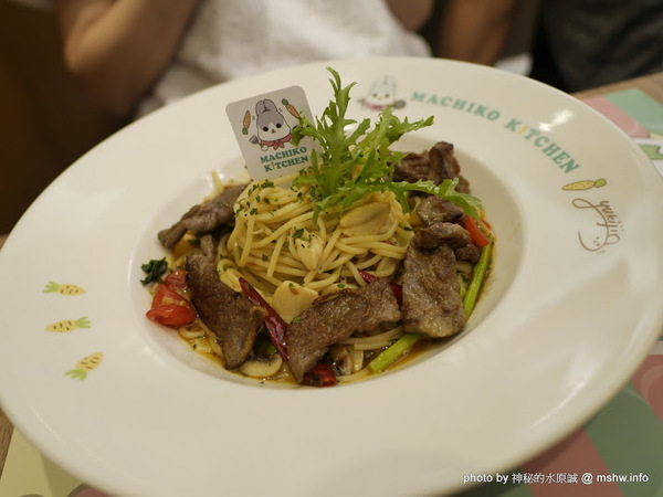 ㄇㄚˊ幾兔 主題餐廳:【食記】新北ㄇㄚˊ幾兔主題餐廳-麻吉兔廚房 Machico Kitchen@板橋大遠百&板橋車站 : 只推義大利麵, 份量多些會更好