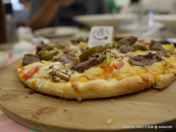 ㄇㄚˊ幾兔 主題餐廳:【食記】新北ㄇㄚˊ幾兔主題餐廳-麻吉兔廚房 Machico Kitchen@板橋大遠百&板橋車站 : 只推義大利麵, 份量多些會更好