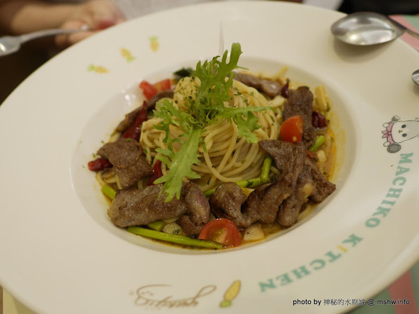 ㄇㄚˊ幾兔 主題餐廳:【食記】新北ㄇㄚˊ幾兔主題餐廳-麻吉兔廚房 Machico Kitchen@板橋大遠百&板橋車站 : 只推義大利麵, 份量多些會更好