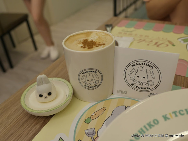 ㄇㄚˊ幾兔 主題餐廳:【食記】新北ㄇㄚˊ幾兔主題餐廳-麻吉兔廚房 Machico Kitchen@板橋大遠百&板橋車站 : 只推義大利麵, 份量多些會更好