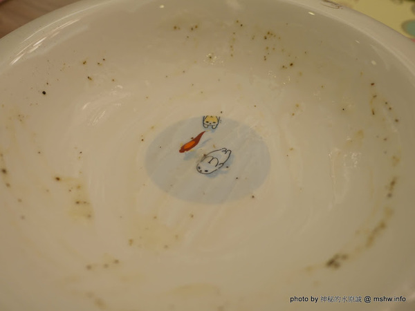 ㄇㄚˊ幾兔 主題餐廳:【食記】新北ㄇㄚˊ幾兔主題餐廳-麻吉兔廚房 Machico Kitchen@板橋大遠百&板橋車站 : 只推義大利麵, 份量多些會更好