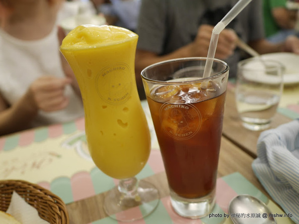 ㄇㄚˊ幾兔 主題餐廳:【食記】新北ㄇㄚˊ幾兔主題餐廳-麻吉兔廚房 Machico Kitchen@板橋大遠百&板橋車站 : 只推義大利麵, 份量多些會更好