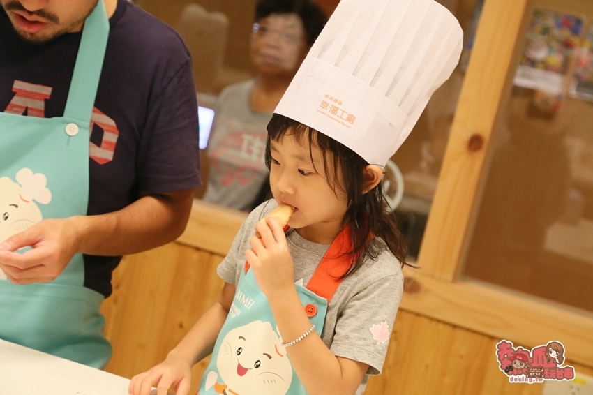 【台南景點】台南最大最好玩的親子餐廳,大人小孩放風整天的好去處:奇美食品幸福工廠 - 熱血玩台南。跳躍新世界